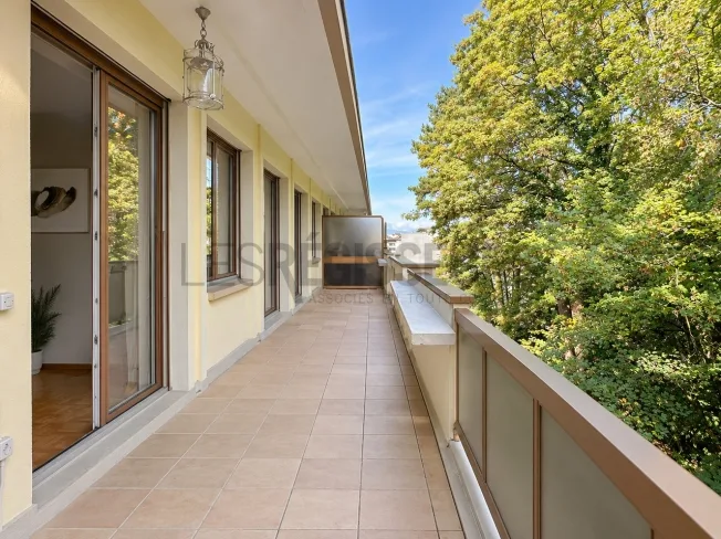 4 Zimmer Wohnung in Genève – Foto 2 von 6