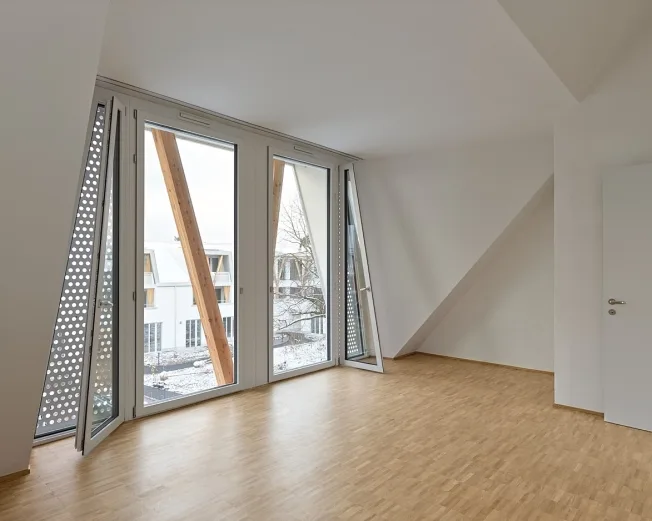 Modern new building apartment looking for new occupants! – photo 7 of 7