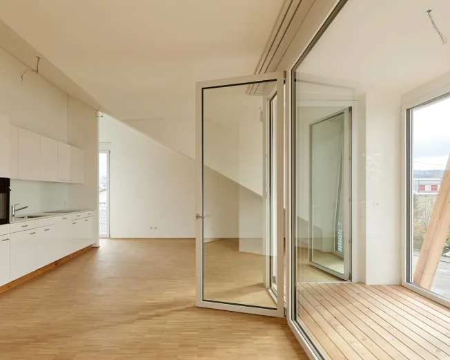 Modern new building apartment looking for new occupants! – photo 4 of 7