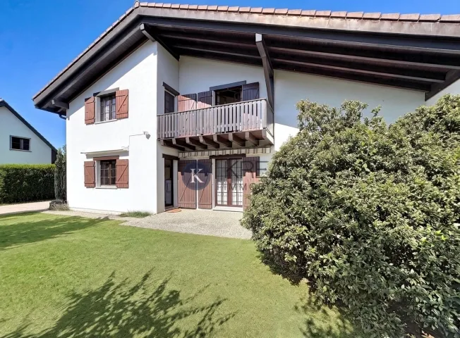 4.5 Zimmer Einfamilienhaus in Epalinges – Foto 2 von 13