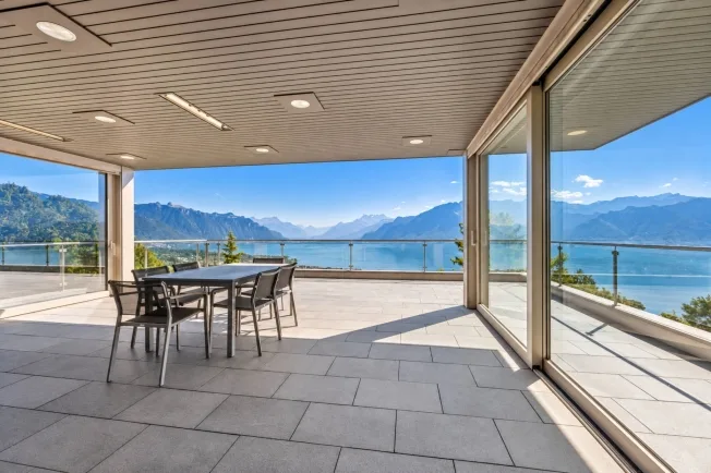 Propriété de maître avec vue panoramique sur le lac – Foto 3 von 13