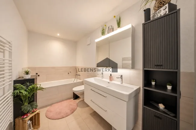 Modernes 5.5-Zimmer-Reihenmittelhaus mit Garten und Alpenblick, Hombur – Foto 7 von 13