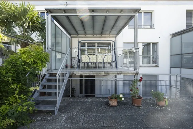 WOHNEN IM RIEDLI MIT RAUM FÜR FAMILIE UND IDEEN – foto 9 di 12