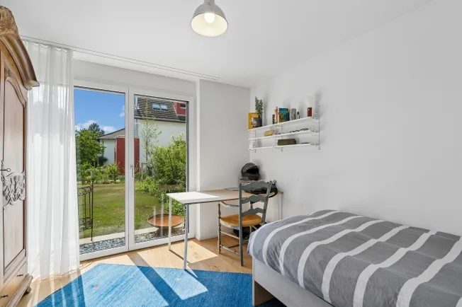 Appartamento giardino esclusivo di 4,5 locali con giardino privato di 249 m² in un quartiere armonioso – foto 9 di 13