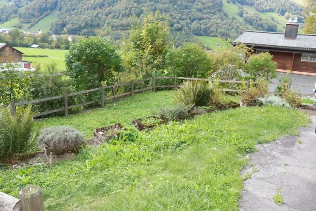 Sonniges Chalet mit Galerie an TOP Lage in Elm! – Foto 3 von 14