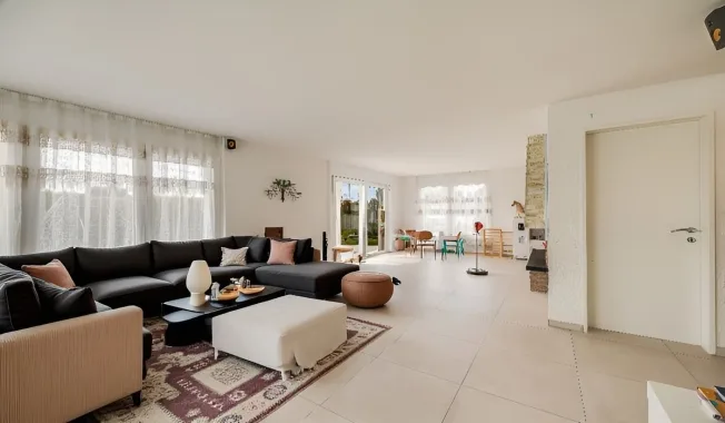 6.5 Zimmer Einfamilienhaus in Rumlikon – Foto 5 von 13