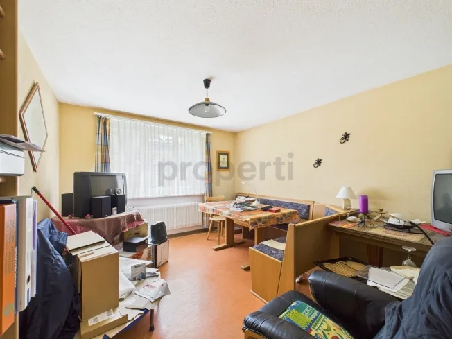 5.5 Zimmer Einfamilienhaus in Safien Platz – Foto 10 von 13