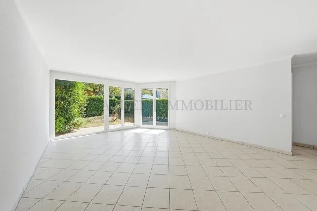 4 Zimmer Wohnung in Bernex – Foto 3 von 7