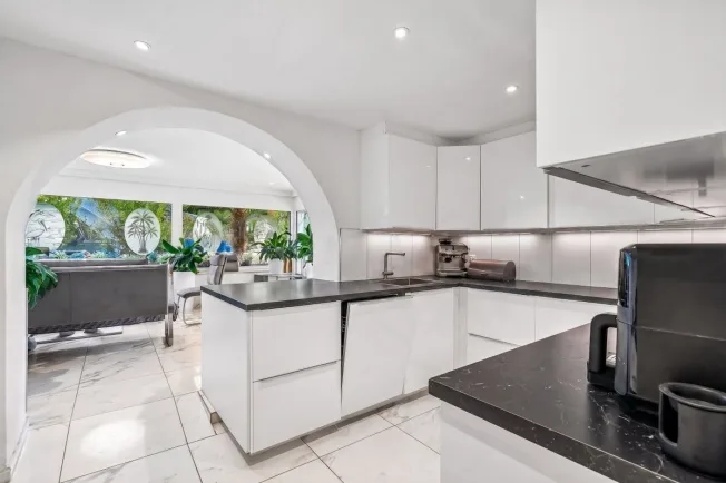 7 Zimmer Einfamilienhaus in Hüttikon – Foto 6 von 13