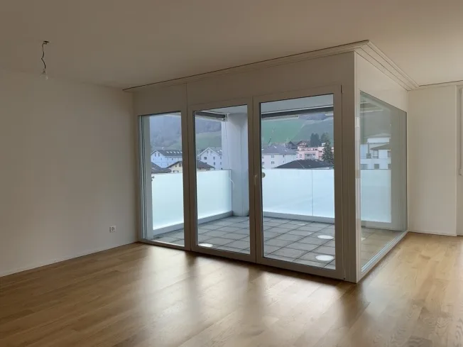 Plus d'espace de vie à Sarnen! – photo 3 sur 8