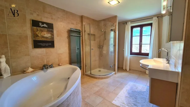 8 Zimmer Einfamilienhaus in La Rippe – Foto 7 von 10