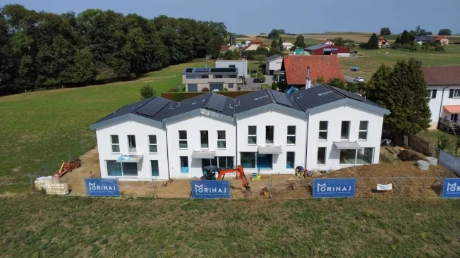 5.5 Zimmer Reihenfamilienhaus in Gletterens – Foto 6 von 9