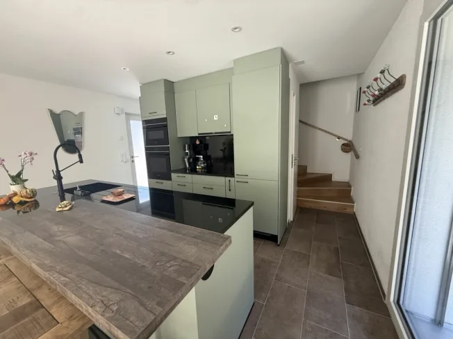 4.5 Zimmer Villa in Vuadens – Foto 6 von 16