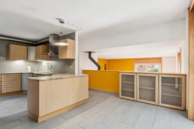 5.5 Zimmer Einfamilienhaus in Cernier – Foto 2 von 13