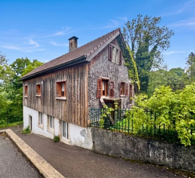 7 Zimmer Einfamilienhaus in Les Brenets – Foto 3 von 13