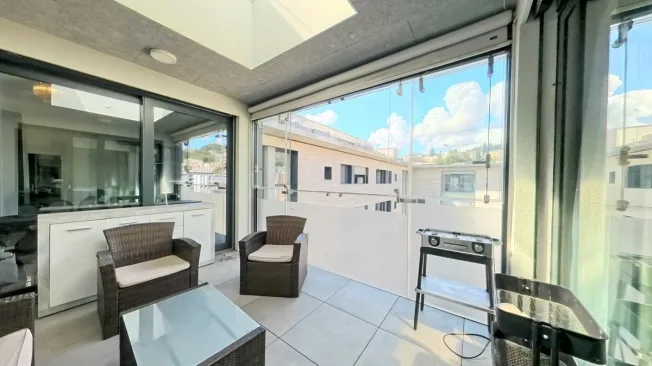 Penthouse prestigieux avec des espaces généreux et trois balcons panoramiques – photo 13 sur 13