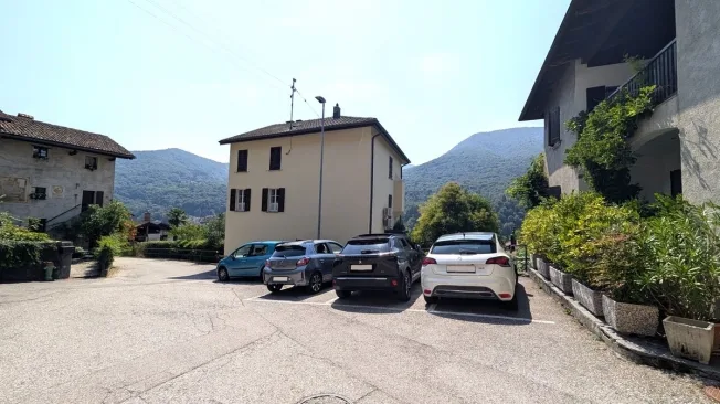 CASA DI CHARME CON GIARDINO D'INVERNO E PANORAMA SULLE MONTAGNE – foto 3 di 13