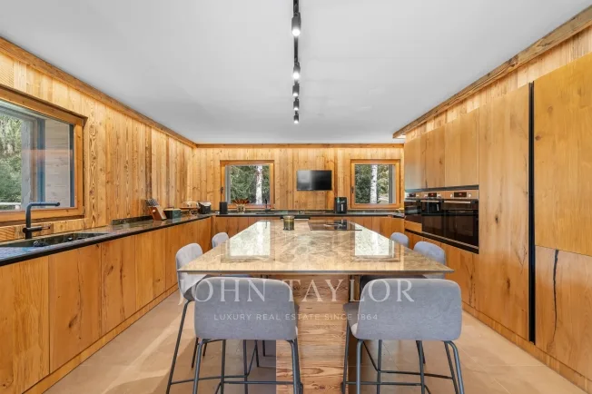 5 Zimmer Chalet in Montana – foto 3 di 11