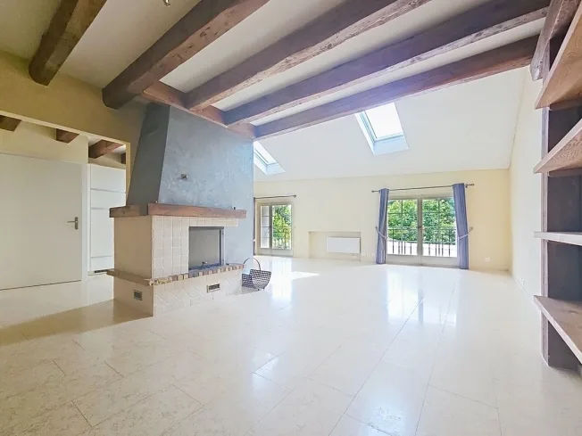 5 Zimmer Reihenfamilienhaus in Lausanne – photo 2 sur 11