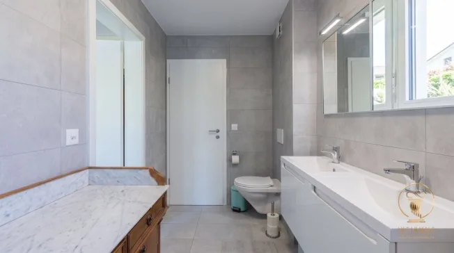 5 Zimmer Einfamilienhaus in Carrouge VD – foto 8 di 13