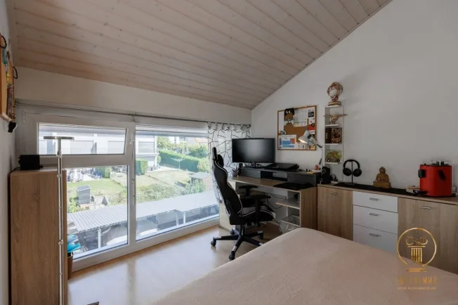 5.5 Zimmer Einfamilienhaus in Rolle – Foto 10 von 12