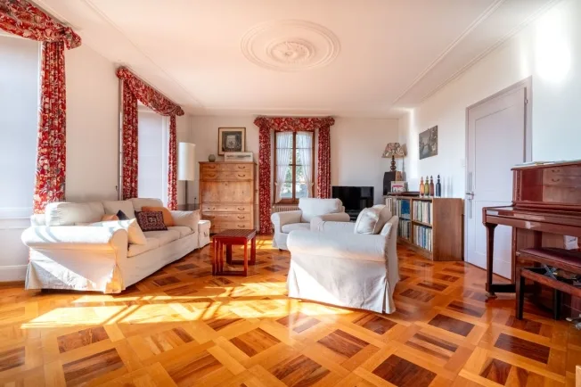 12 Zimmer Einfamilienhaus in Grandson – Foto 4 von 13
