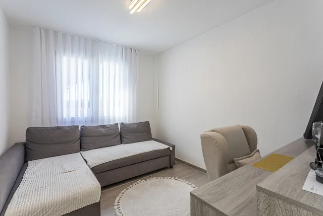 9 Zimmer Reihenfamilienhaus in Lentigny – photo 14 of 20