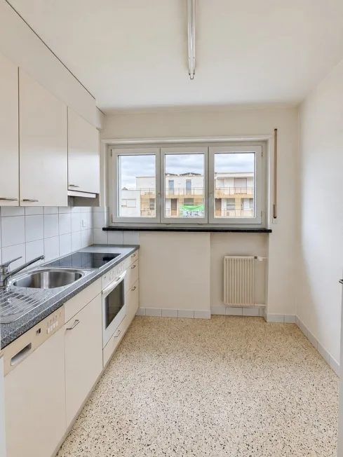 hr Wohnmittelpunkt in Biel/Bienne: Helle 3.5 Zimmer-Wohnung – Foto 6 von 8