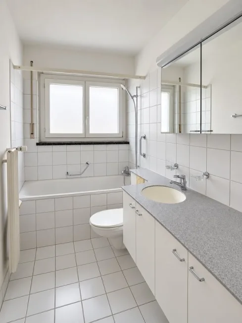 hr Wohnmittelpunkt in Biel/Bienne: Helle 3.5 Zimmer-Wohnung – Foto 7 von 8