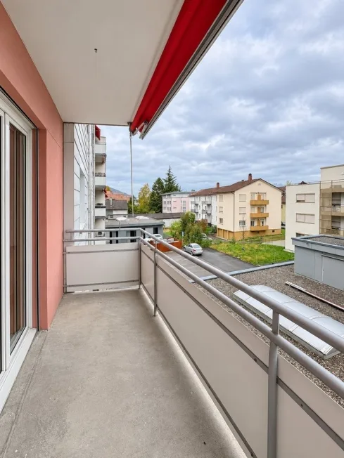 hr Wohnmittelpunkt in Biel/Bienne: Helle 3.5 Zimmer-Wohnung – Foto 8 von 8