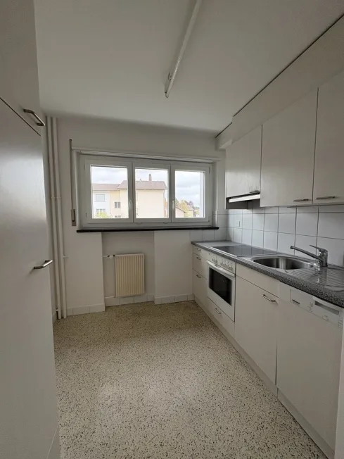 2.5 Zimmer-Wohnung mit grosszügigem Balkon in Biel/Bienne – Foto 5 von 8