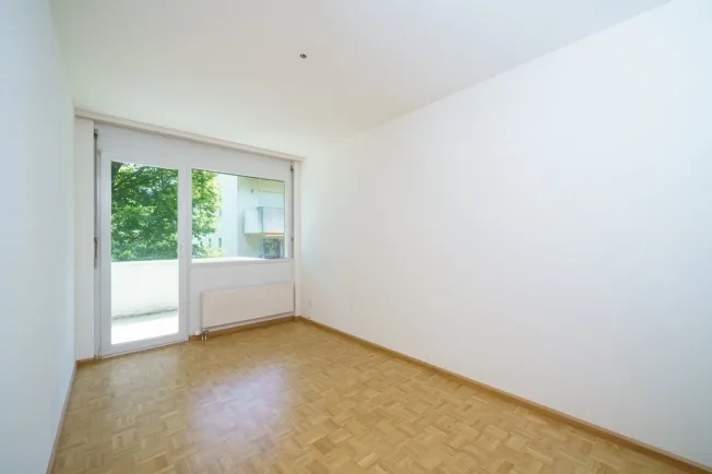 Helle 4.5-Zimmer-Wohnung - 100 m2 zum Wohlfühlen – Foto 6 von 10