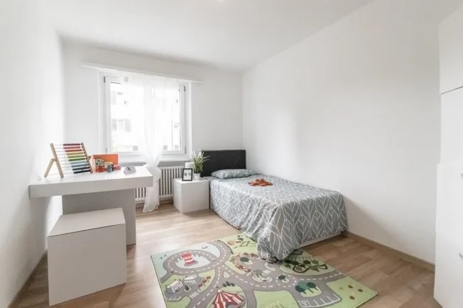 Naturnahe und helle 4 Zimmerwohnung in Melchnau – Foto 4 von 9