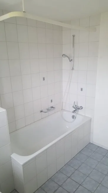 Genau das Richtige für Sie! – photo 5 sur 6