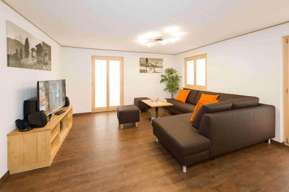 Mehrfamilienhaus in Grächen – photo 4 of 19