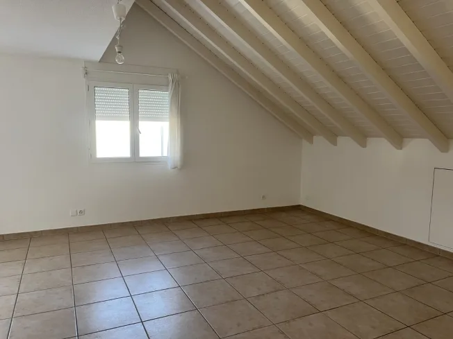2 Zimmer Wohnung in Gland – foto 3 di 4