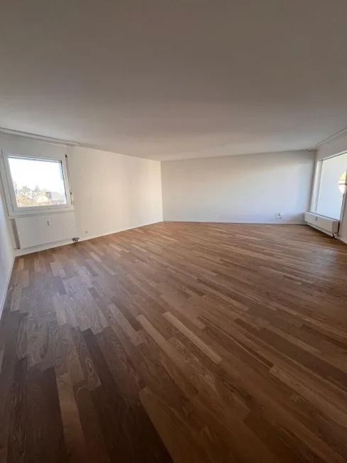 4 Zimmer Wohnung in Lyss – foto 3 di 7