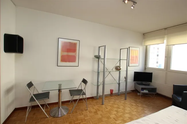 1 Zimmer möbl. Wohnobjekt in Genève – photo 5 of 10