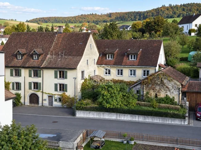 5.5 Zimmer Einfamilienhaus in Arisdorf – foto 2 di 8