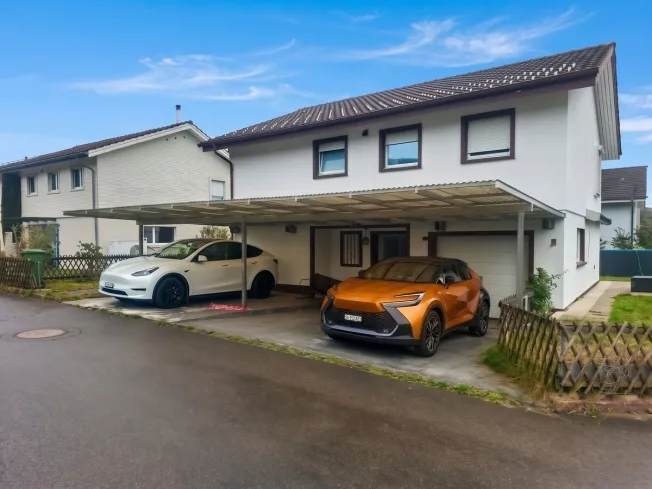 5.5 Zimmer Einfamilienhaus in Attiswil – Foto 2 von 13