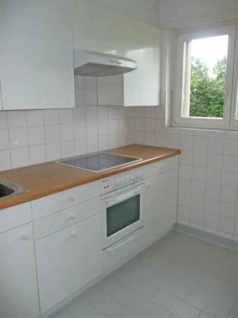Vivere in modo moderno a Schwerzenbach, frescamente ristrutturato e ottimamente collegato! – foto 13 di 14
