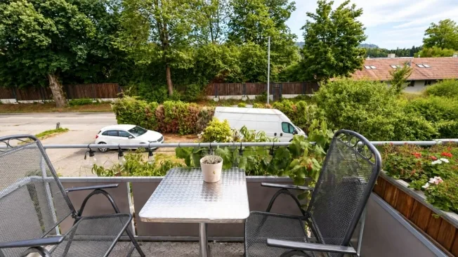 10.5 Zimmer Mehrfamilienhaus in Urtenen-Schönbühl – foto 9 di 20
