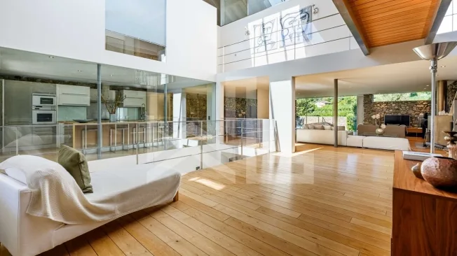 8 Zimmer Einfamilienhaus in Vich-Coinsins – Foto 4 von 20