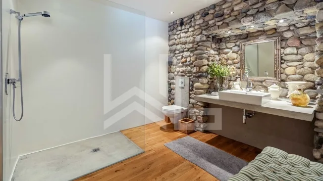 8 Zimmer Einfamilienhaus in Vich-Coinsins – Foto 13 von 20
