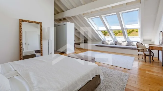 8 Zimmer Einfamilienhaus in Vich-Coinsins – Foto 16 von 20
