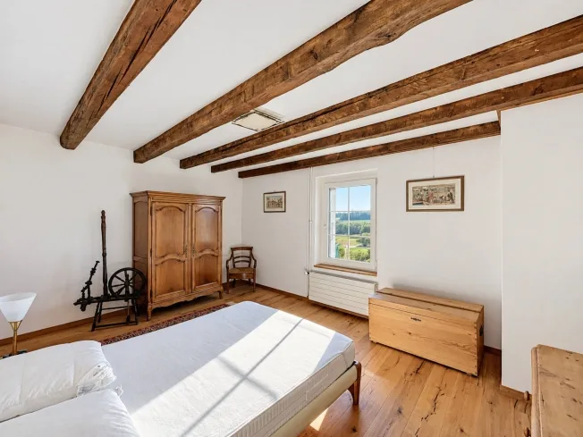 7.5 Zimmer Einfamilienhaus in Colombier VD – Foto 10 von 13
