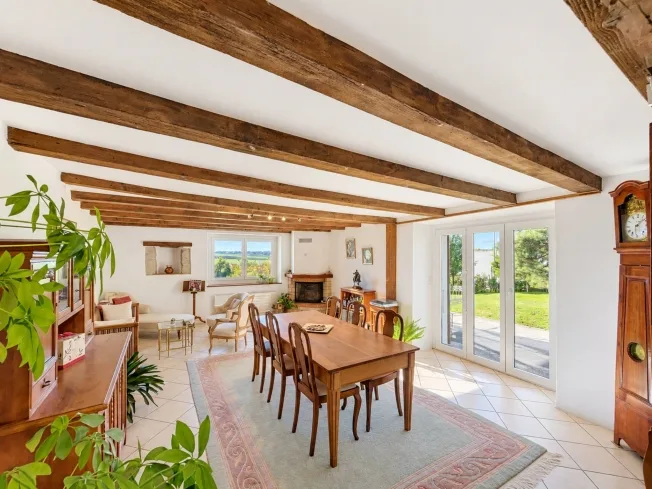 7.5 Zimmer Einfamilienhaus in Colombier VD – Foto 6 von 13