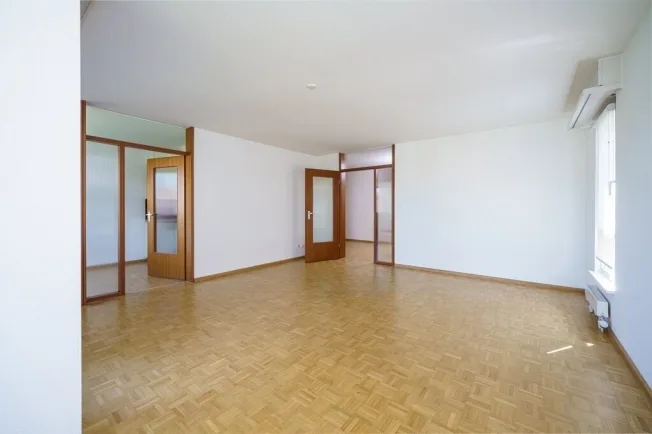 4.5 Zimmer Wohnung in Allschwil – Foto 4 von 10