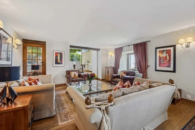10.5 Zimmer Villa in Lutry – photo 2 sur 13