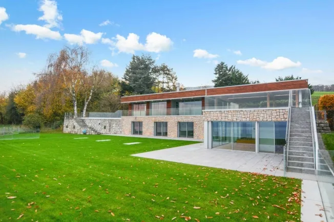 12 Zimmer Villa in Vaumarcus – foto 2 di 11